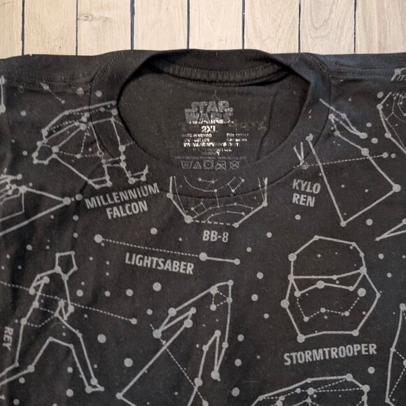 Star Wars AOP Galactic Nights Galaxy Constellation XXL Shirt - Picture 4 of 7